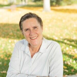 Meet your Posher, Janine